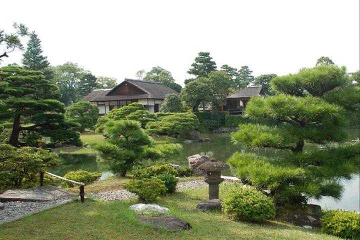 K. ENSHU, KYOTO: MARRIAGE OF HOUSE AND GARDEN