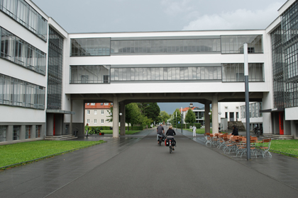 W. GROPIUS, DESSAU: TWO STORY LIVING BRIDGE