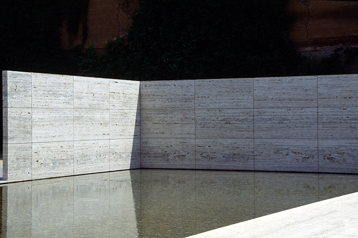 L. MIES VAN DER ROHE, BARCELONA: �ON THE WATER�