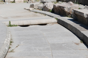 POLYKLEITOS, EPIDAURUS: DRAIN