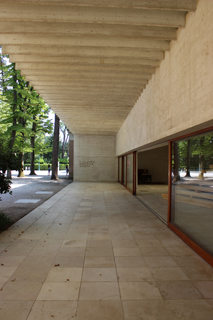 SVERRE FEHN, VENICE: SIDE FAADE