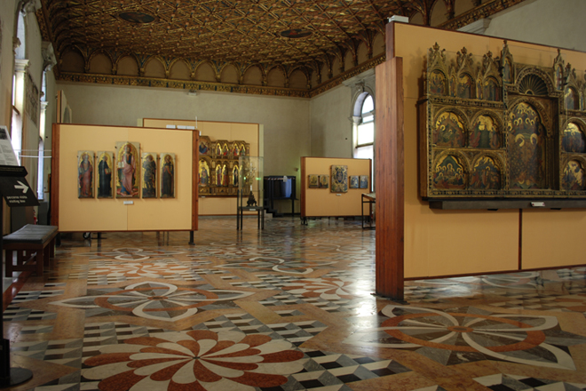 C. SCARPA, VENEZIA:SCUOLA GRANDE DELLA CARIT, I PRIMITIVI, (Sala 1), VISTA FRONTALE