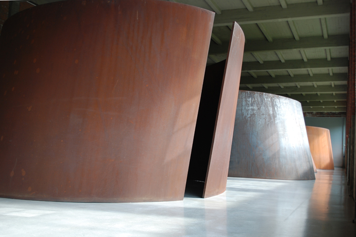 R. IRWING, BACON NY: RICHARD SERRA HALL