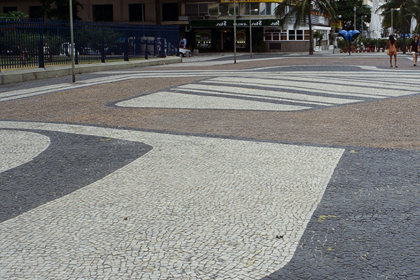 R. BURLE MARX, RIO DE JANEIRO: GIANT PAINTING, CUBISM AND MIRӔ