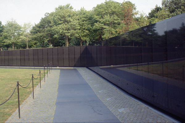 MAYA LIN, WASHINGTON DC: CORNER SHADOWS