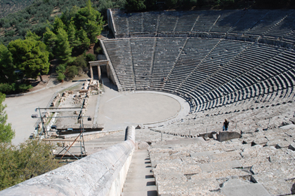 POLYKLEITOS, EPIDAURUS: CIRCULAR ORCHESTRA EAST VIEW
