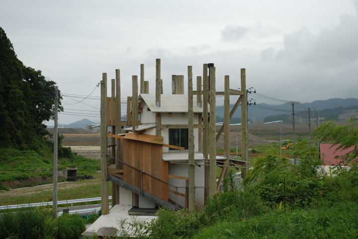 T. ITO AND OTHERS, RIKUZENTAKATA: MEETING HOUSE FOR TSUNAMI SURVIVORS