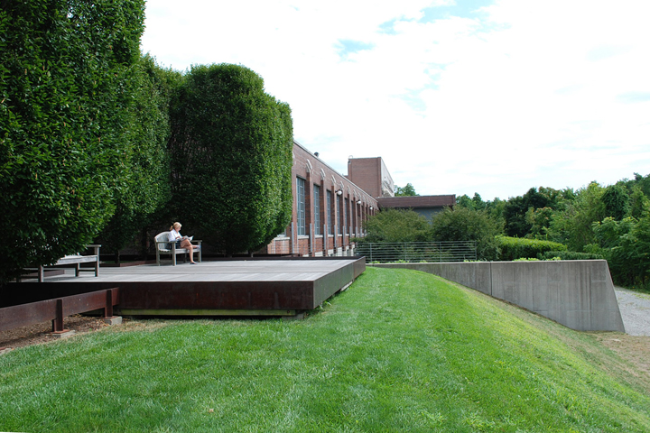 R. IRWING, BACON NY: �TO THE GARDEN�