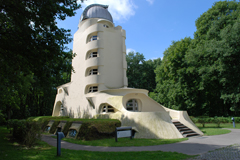 E. MENDELSOHN, POTSDAM: FLOATING ON THE GREEN SECTION