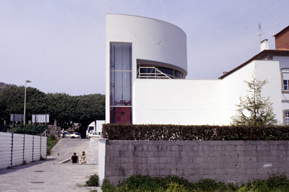 SIZA VEIRA VILLA DO CONDE: BACKSIDE