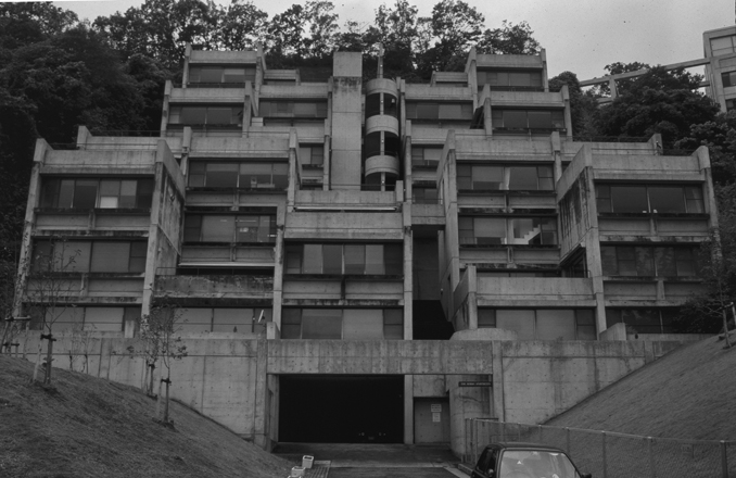 T. ANDO, ROKKO I: CONCRETE SIDE OF TH HILL