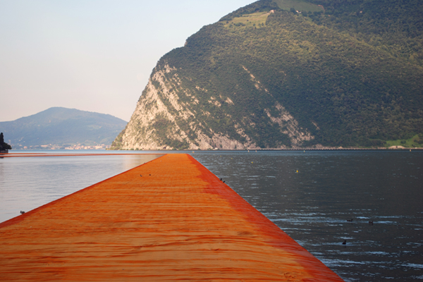CHRISTO (AND JANNE-CLAUDE), LAGO D'ISEO: “FREEWAY”