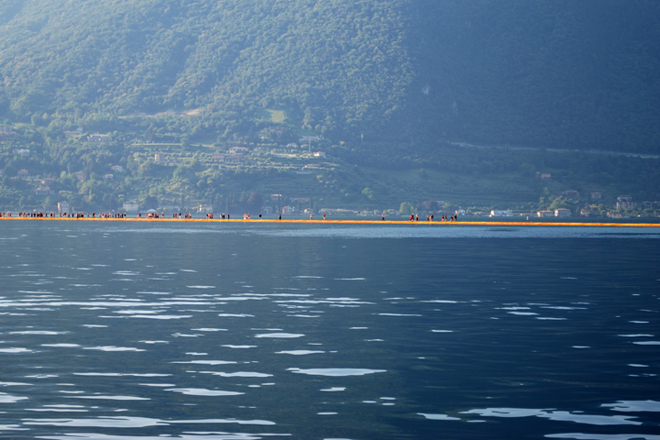 CHRISTO (AND JANNE-CLAUDE), LAGO D'ISEO: “MEDIAN LINE”